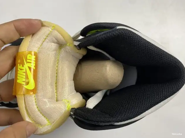 Rep TBK 'VOLT 1 RETRO HIGH 555088-118 JORDAN OG AIR GOLD' 0427